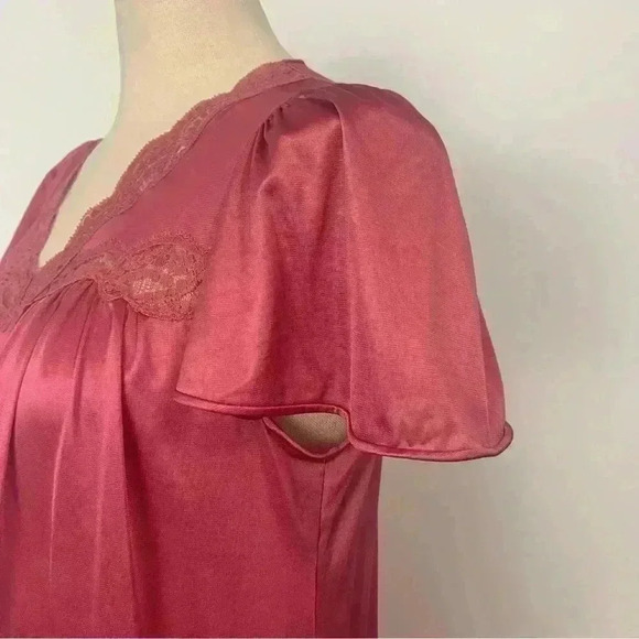 Vintage 1980s Peignoir Set - Picture 7 of 11